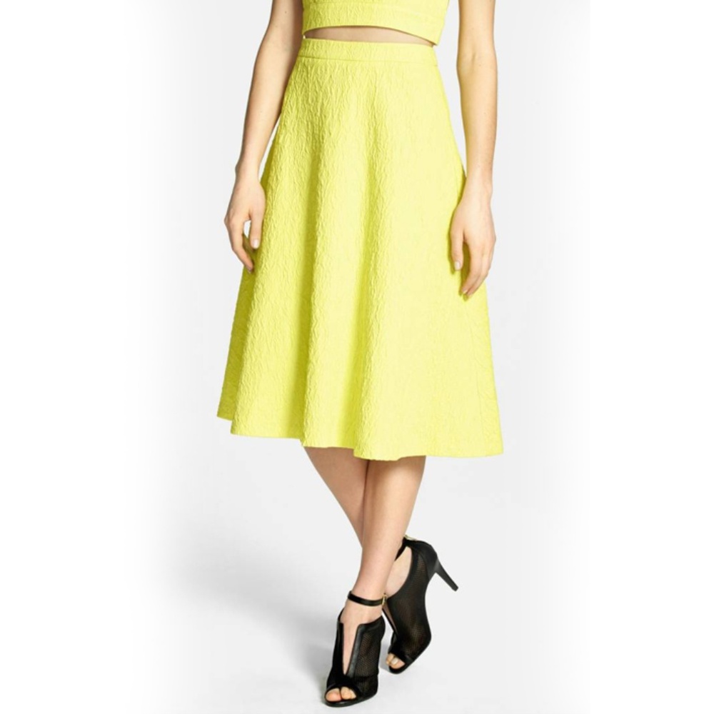 J.O.A. Set: Crop Top & Midi Skirt - Picture 5 of 8